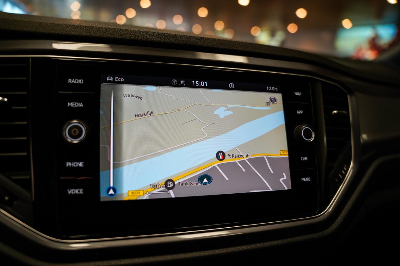 Volkswagen T-Roc 1.5 TSI R-Line Black style|19 inch|Acc|Virtual