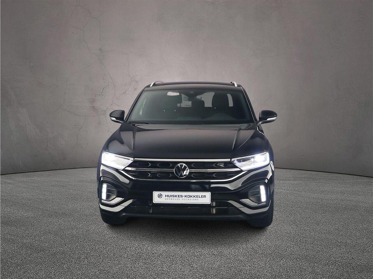 Volkswagen T-Roc R-Line Edition 1.5 TSI 150pk DSG Automaat Trekhaak, Adaptive cruise control, Navigatie, Achteruitrijcamera, Stoelverwarming, LED koplampen, Parkeersensoren