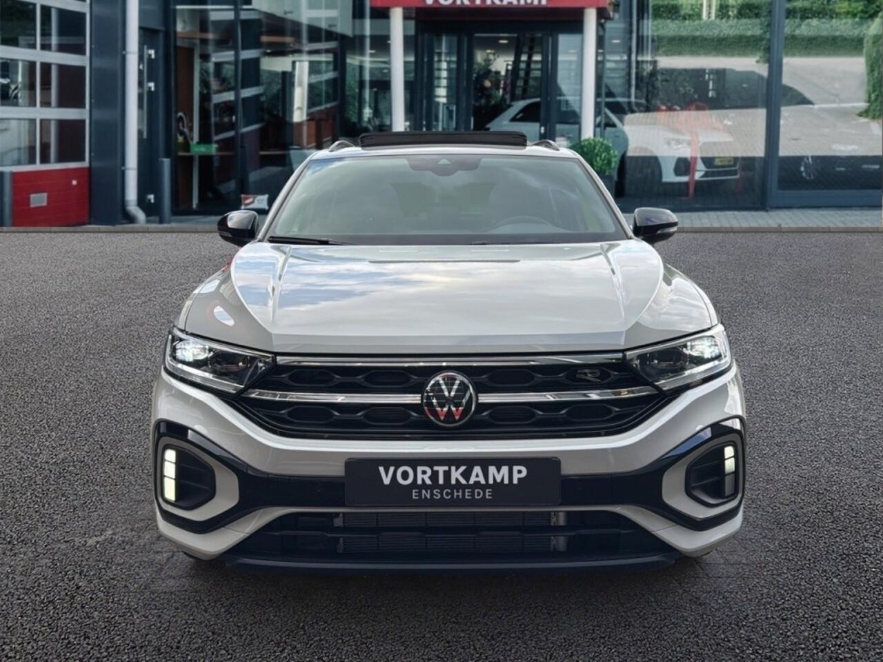 Volkswagen T-Roc 1.5 TSI DSG R-LINE BLACK-OPTIC PANO-DAK/CAMERA/CARPLAY/ACC/STOELVERW