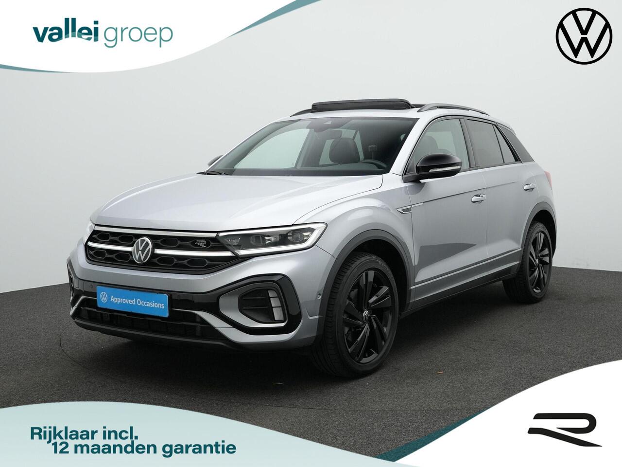 Volkswagen T-Roc 1.5 TSI 150 pk DSG R-Line | Panoramadak | IQ Light | Carplay | Parkeersensoren voor/achter | Adaptive Cruise