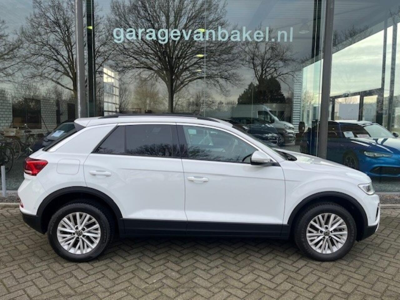 Volkswagen T-Roc 1.0TS Life Carplay Navi Clima
