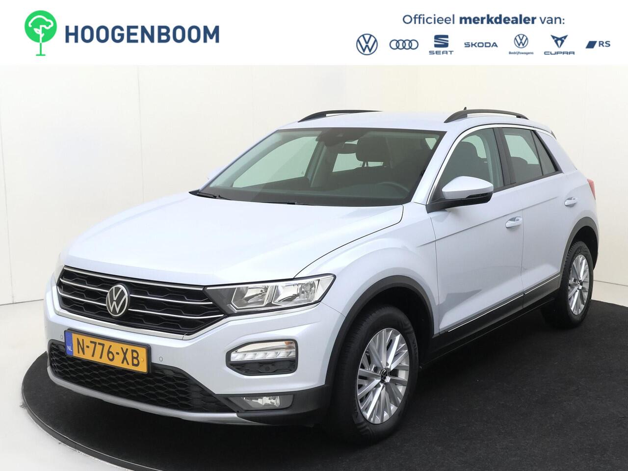 Volkswagen T-Roc 1.0 TSI Style | Trekhaak | Parkeersensoren | Adaptieve cruise control | CarPlay | Navigatie | Lane assist |