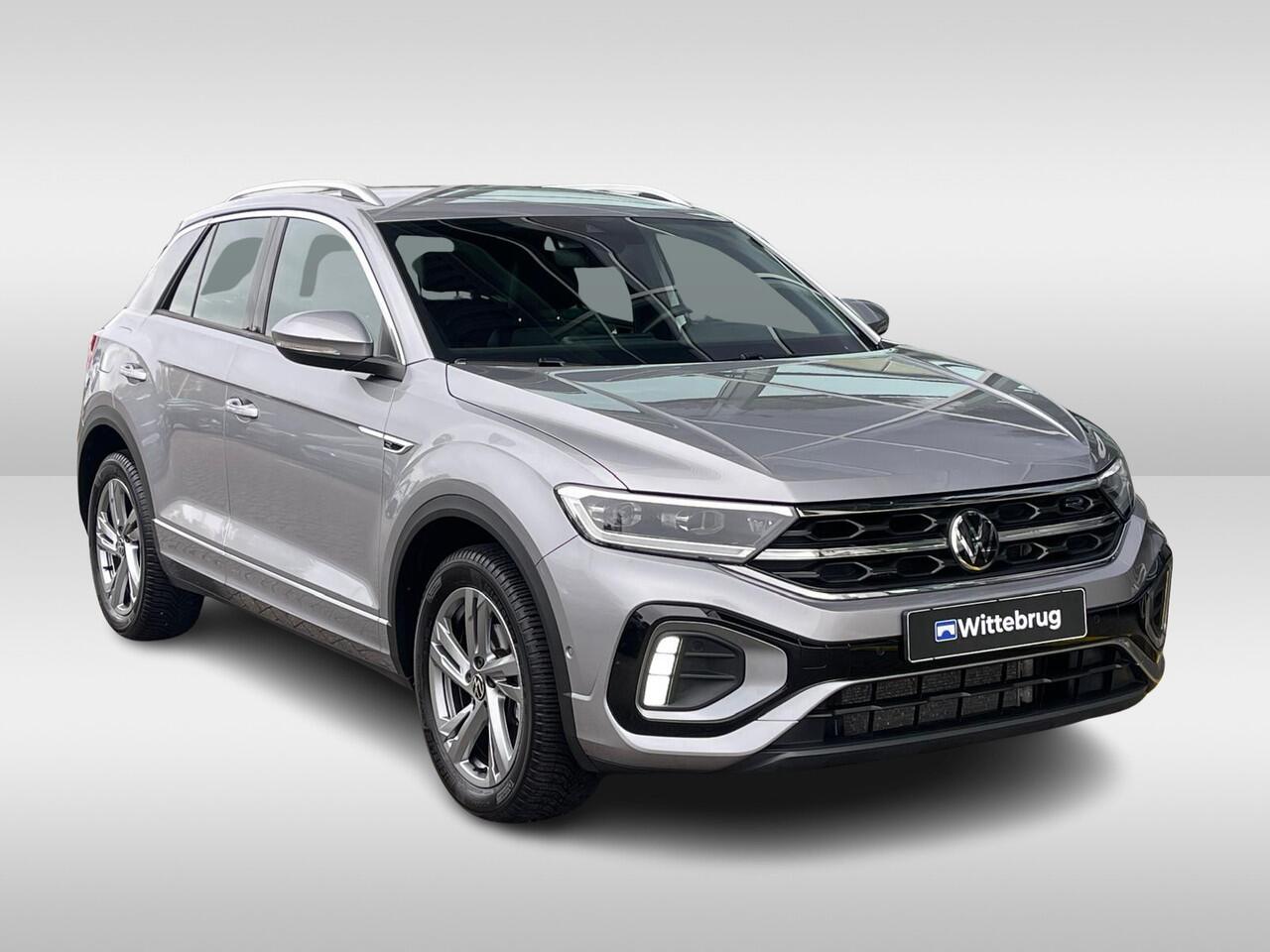 Volkswagen T-Roc 1.5 TSI 150pk DSG R-Line / LED / Navigatie / Camera /Stuur & Stoelverwarming / App-Connect / 17" LMV / VW