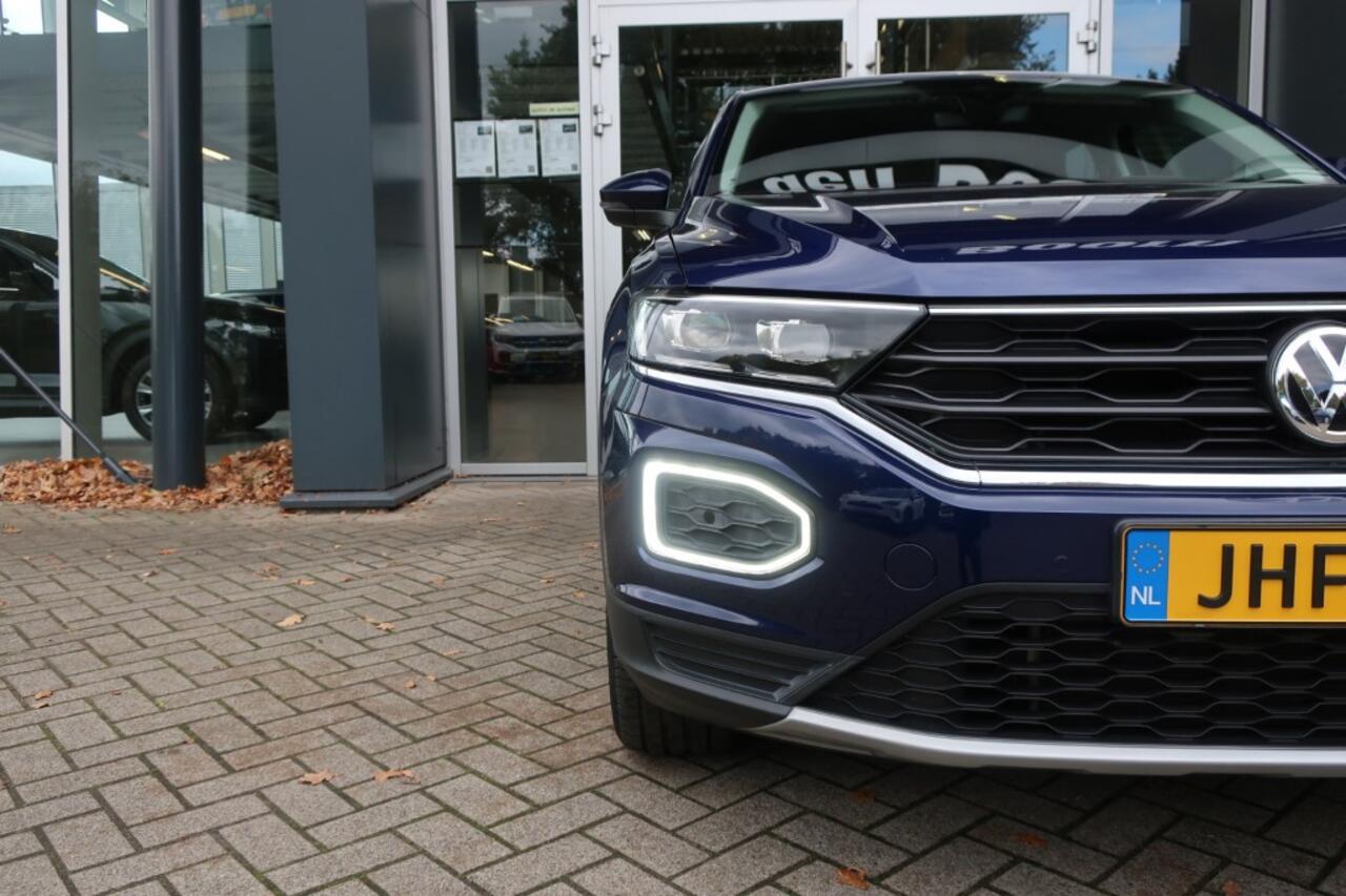 Volkswagen T-Roc 1.5 TSI 150PK, Apple Carplay/ Android Auto, Navi, LED, etc