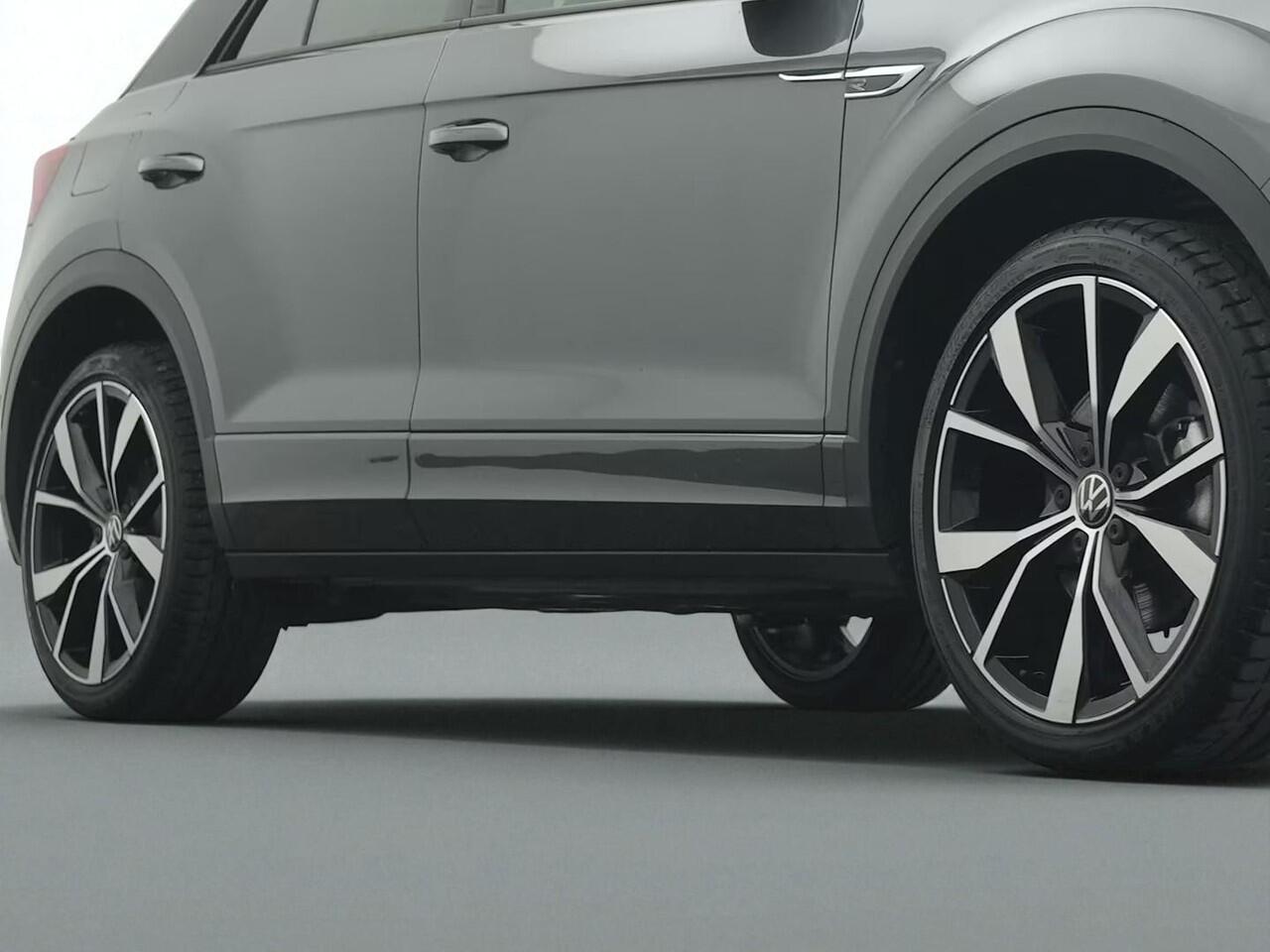 Volkswagen T-Roc R-LINE 1.5 TSI DSG