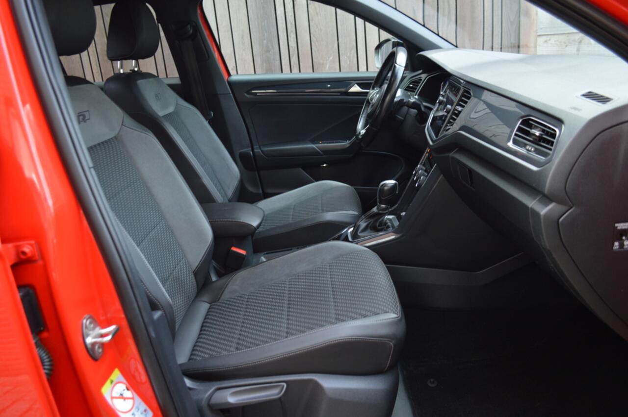 Volkswagen T-Roc 1.5 TSI R-line DSG Led Navi Virtual Acc Camera Keyless CarPlay Pdc