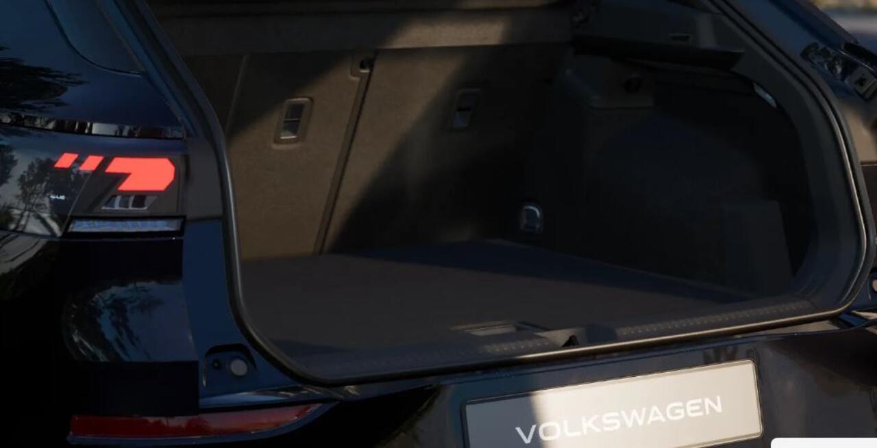 Volkswagen T-Roc 1.5 eTsi R-Line First Edition !!!Profiteer ook van 2.000 euro inruilpremie!!!