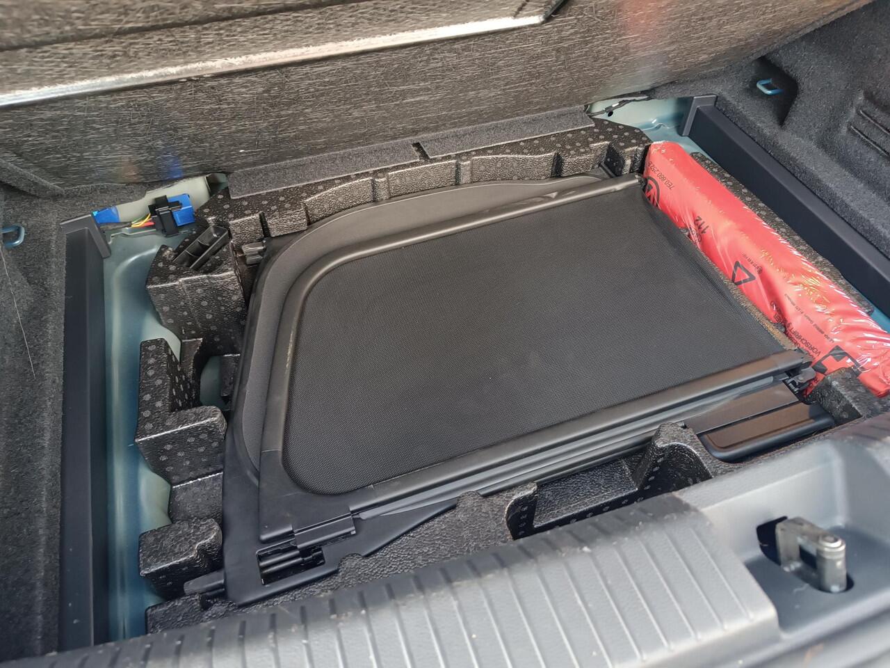 Volkswagen T-Roc Cabrio 1.5 TSI R-Line Black style, carplay, adapt. cruise