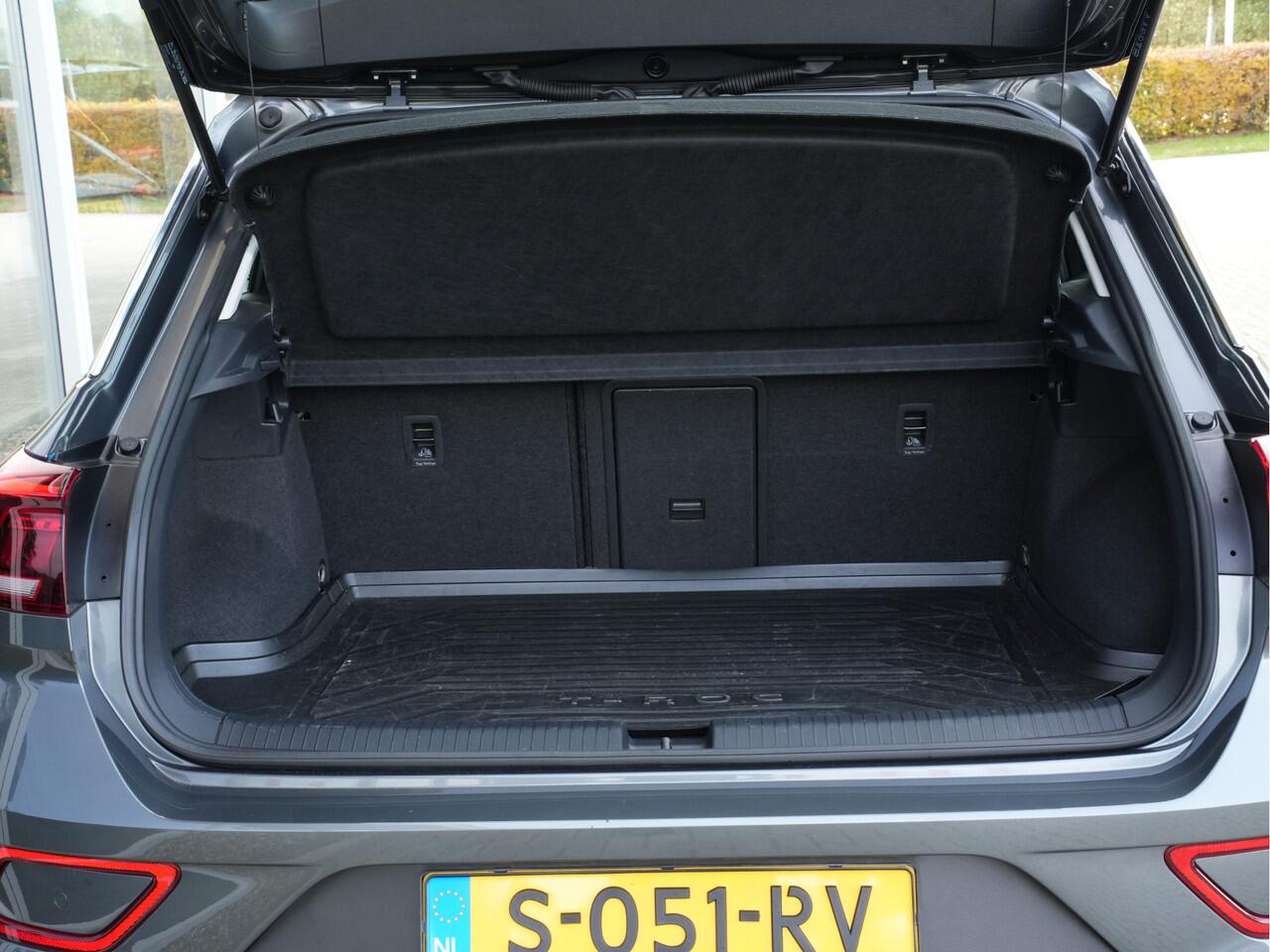 Volkswagen T-Roc 1.0 TSI Life Business | Navigatie | Climate Control | Stoelverwarming | Android/Apple Carplay