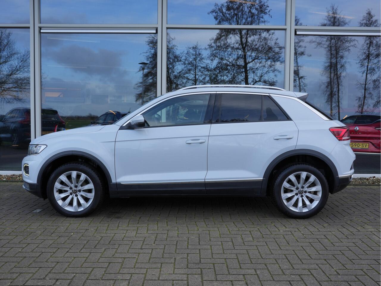 Volkswagen T-Roc 1.5 TSI Sport | Navigatie | Adaptive Cruise | Virtual Cockpit | Android/Apple Carplay