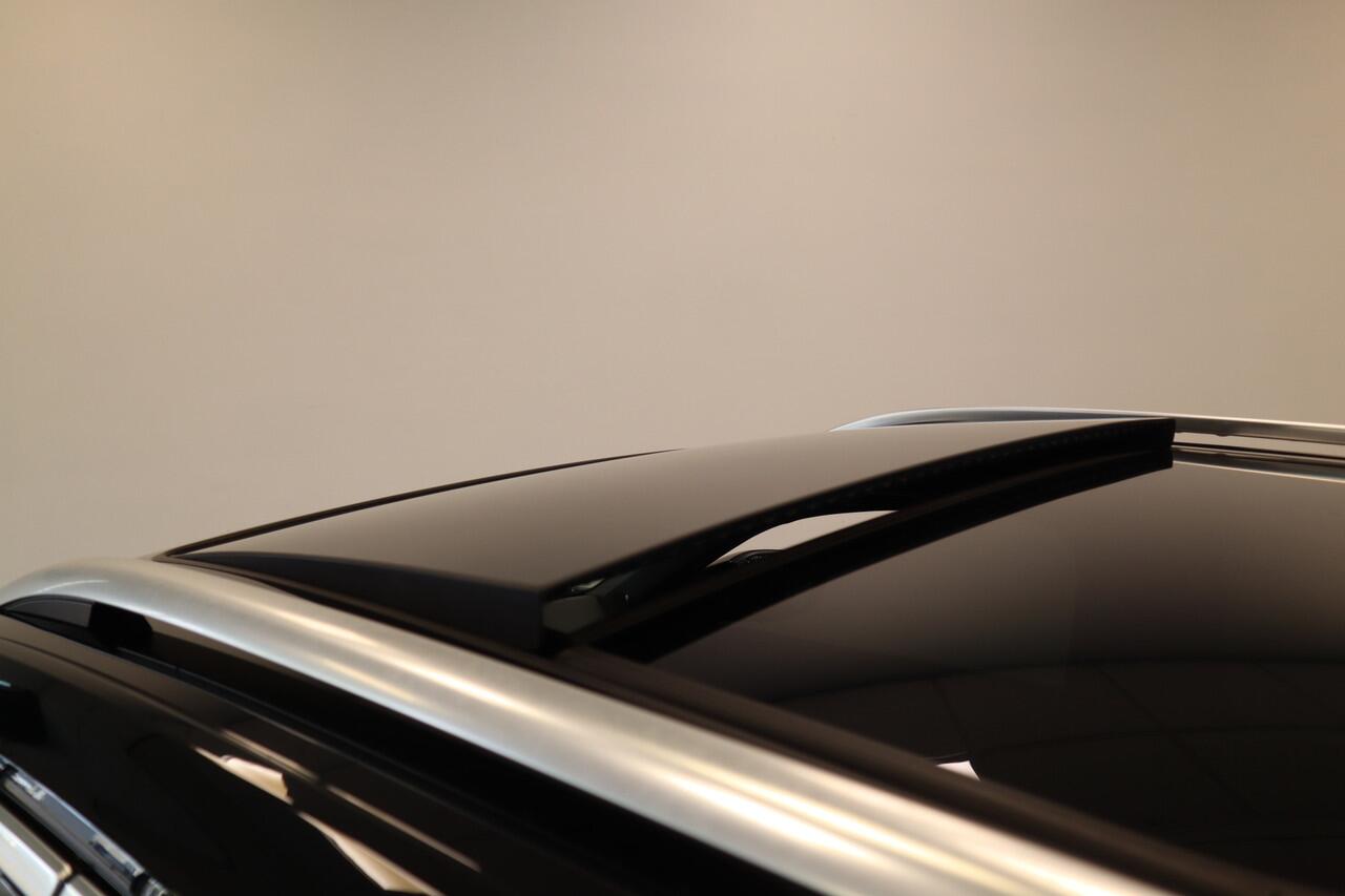 Volkswagen T-Roc 1.5 TSI Sport ACC PDC Navi Panoramadak Leder Automaat 150PK! 24 maanden garantie mogelijk (*vraag naar de voorwaarden)