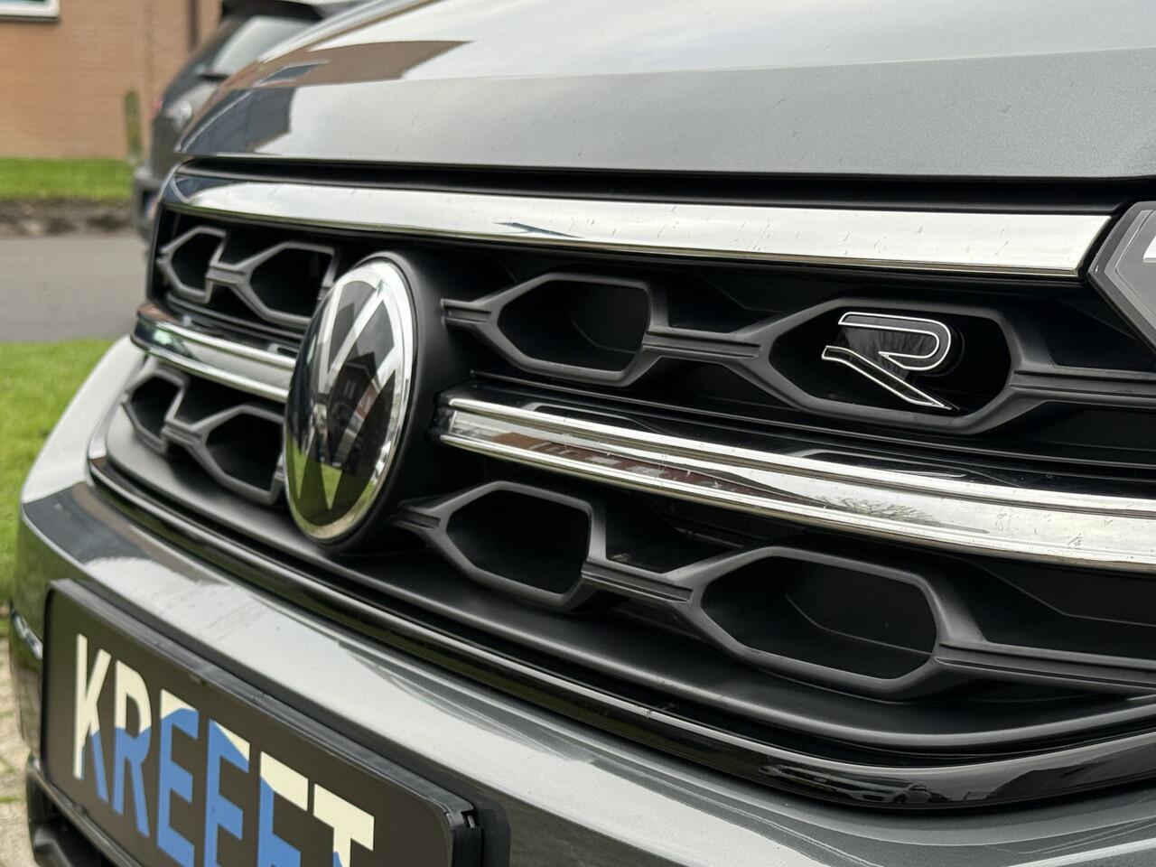 Volkswagen T-Roc 1.5 TSI R-Line Edition Panorama | ACC | Stuur/stoelverwarming