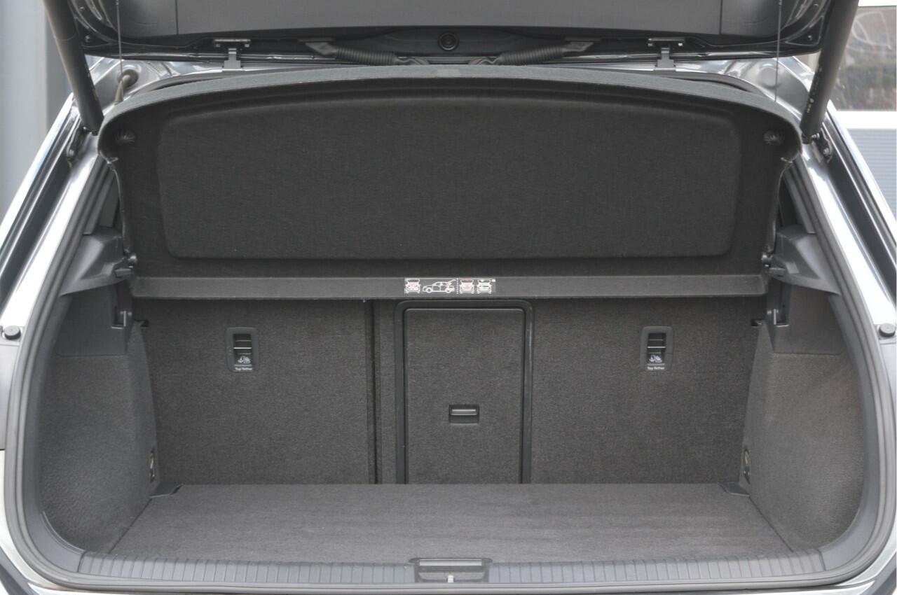 Volkswagen T-Roc 2.0 TSI 4Motion Sport Business R | LED/Carplay/Virt. Cockpit | Met 12 maanden Bovag garantie!