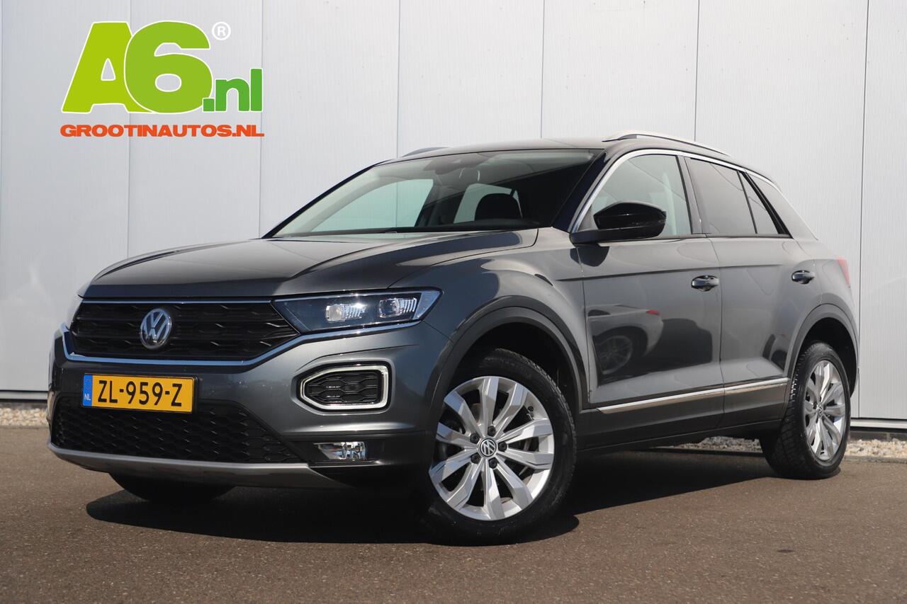 Volkswagen T-Roc 1.0 TSI Sport Virtual 17 inch Keyless Navigatie Achteruitrijcamera Carplay Android Adaptive Cruise Lane Assist Full LED Getint Glas