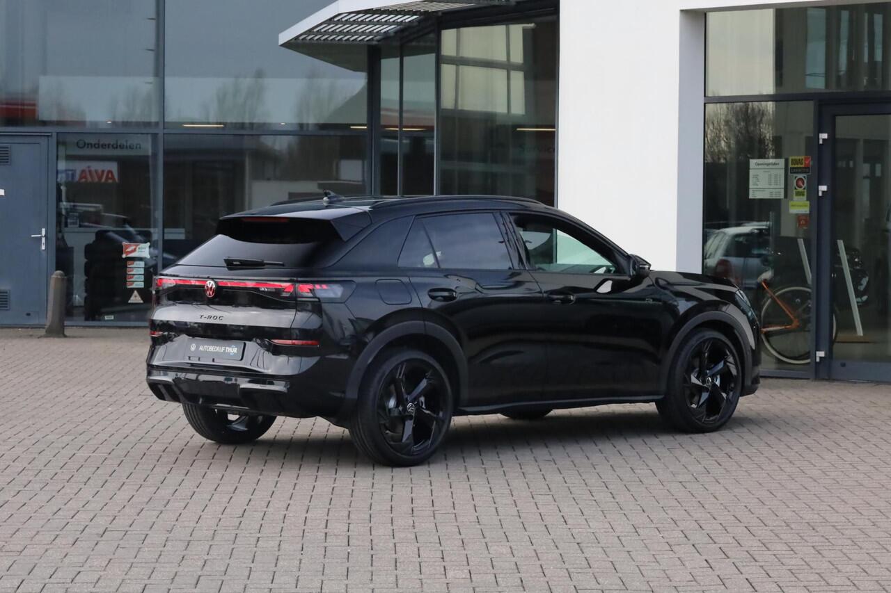 Volkswagen T-Roc 1.5 eTsi R-Line First Edition 150PK / 110kW LED Matrix IQ.Light, 360° rondomzichtcamera, panoramisch schuif- kanteldak, elektr. bedienbaar, verwarmbare voorstoelen + achterbank, high end audio 'Harman Kadon', dodehoekdetectie (Side Assist), head-up displa