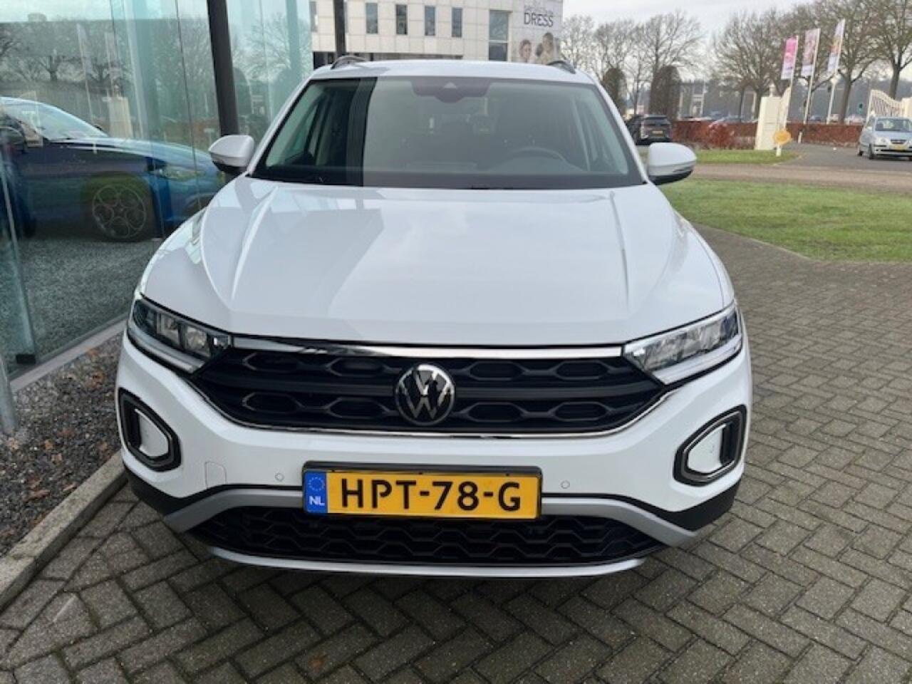 Volkswagen T-Roc 1.0TS Life Carplay Navi Clima