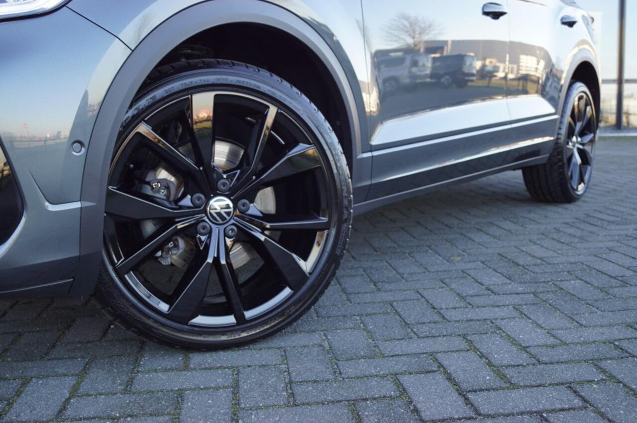 Volkswagen T-Roc 1.5 TSI DSG R-Line Black style 150pk /IQ Matrix Led /Camera/19LM