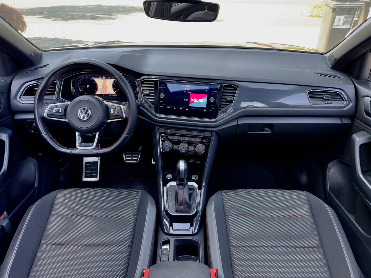 Volkswagen T-Roc 1.5 TSI ACTIE! BETAAL NU 50% 14950 DE REST IN 2JR RENTEVRIJ FINANCIEREN