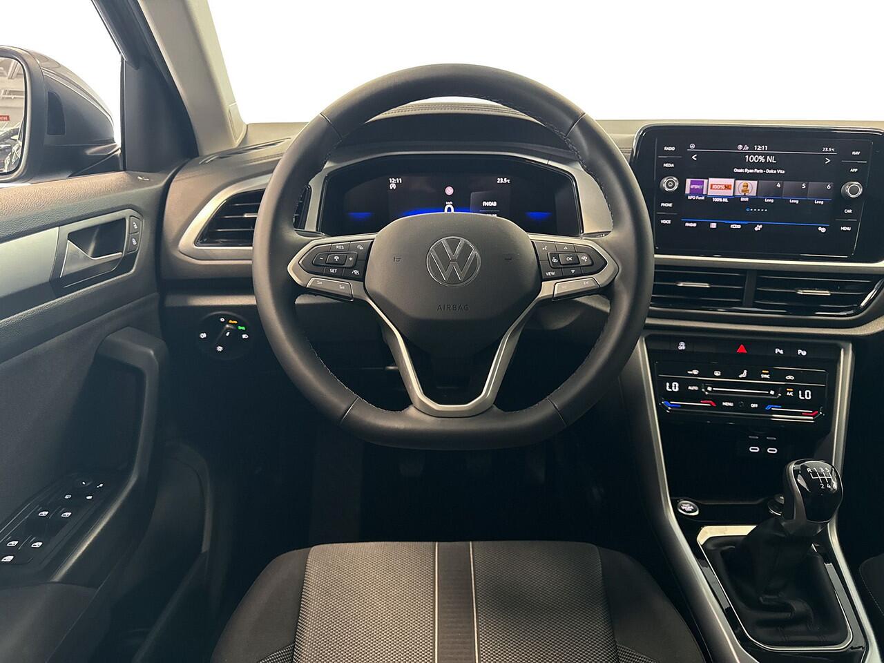 Volkswagen T-Roc 1.0 TSI Life Edition 115PK | Keyless | Led | achteruitrijcamera