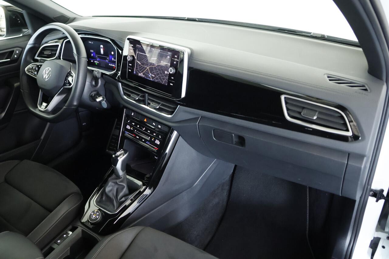 Volkswagen T-Roc 2.0 TSI 4Motion R-Line / IQ-Light / ACC / Camera / CarPlay / Navigatie