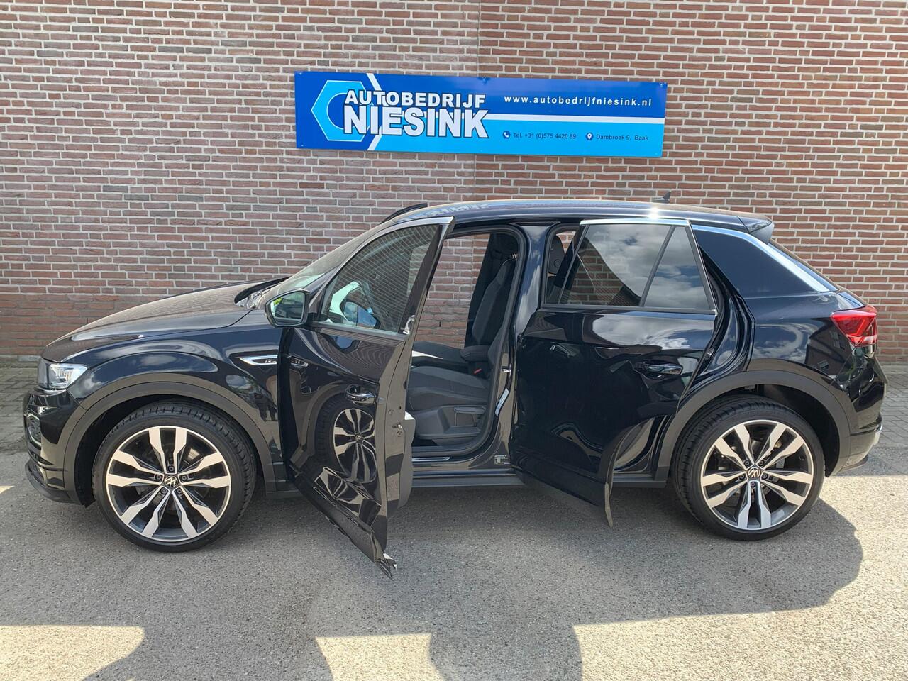 Volkswagen T-Roc 1.5 TSI 2x R-Line