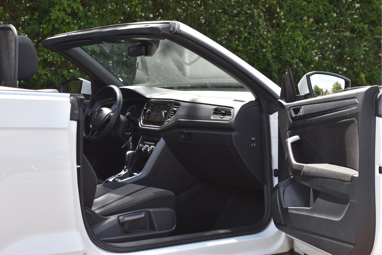 Volkswagen T-Roc Cabrio 1.5 TSI 150PK | Camera | Navigatie | DAB | Stoelverwarming | PDC rondom | LM-Velgen