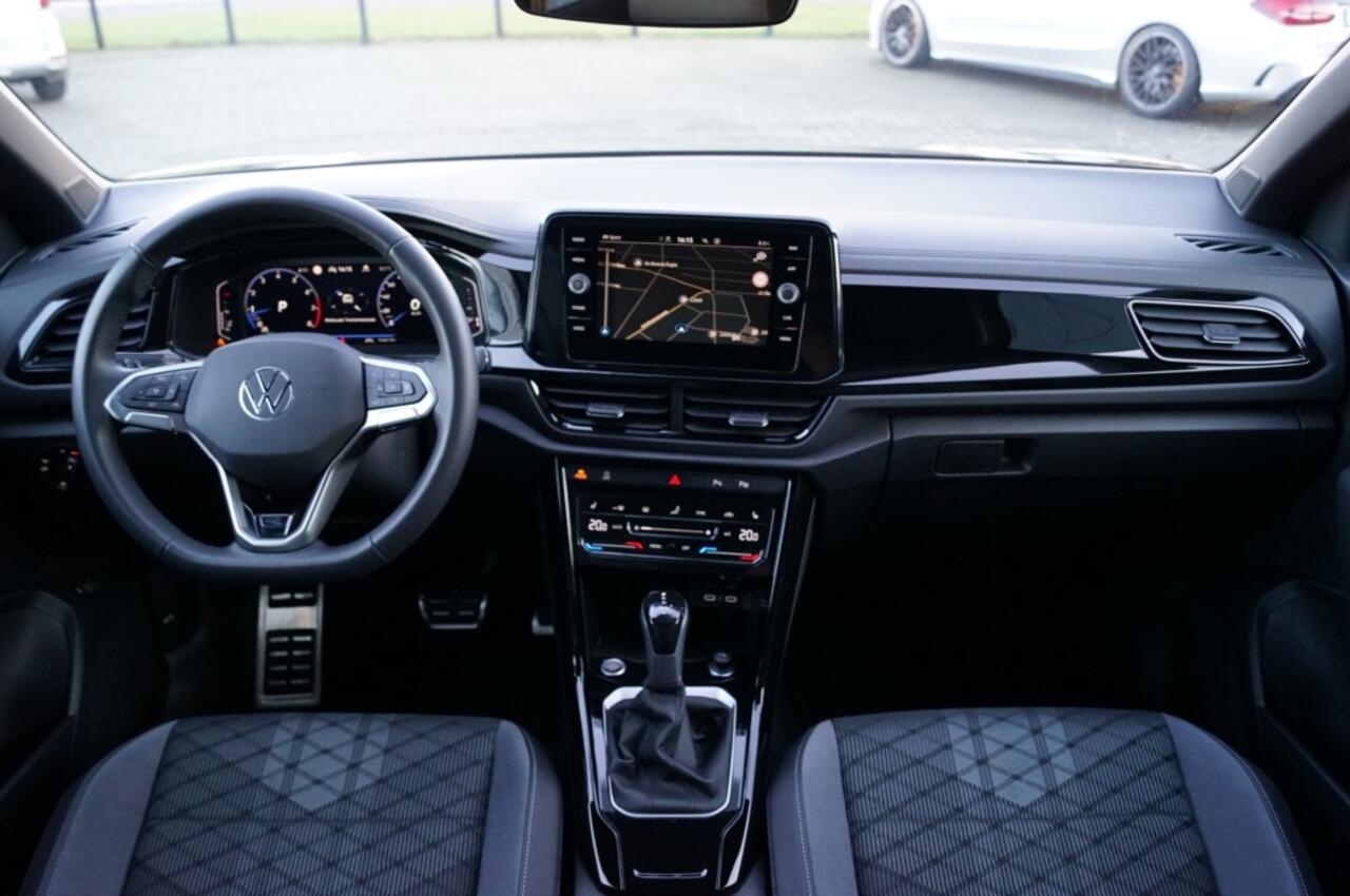 Volkswagen T-Roc 1.5 TSI DSG R-Line Black style 150pk /IQ Matrix Led /Camera/19LM