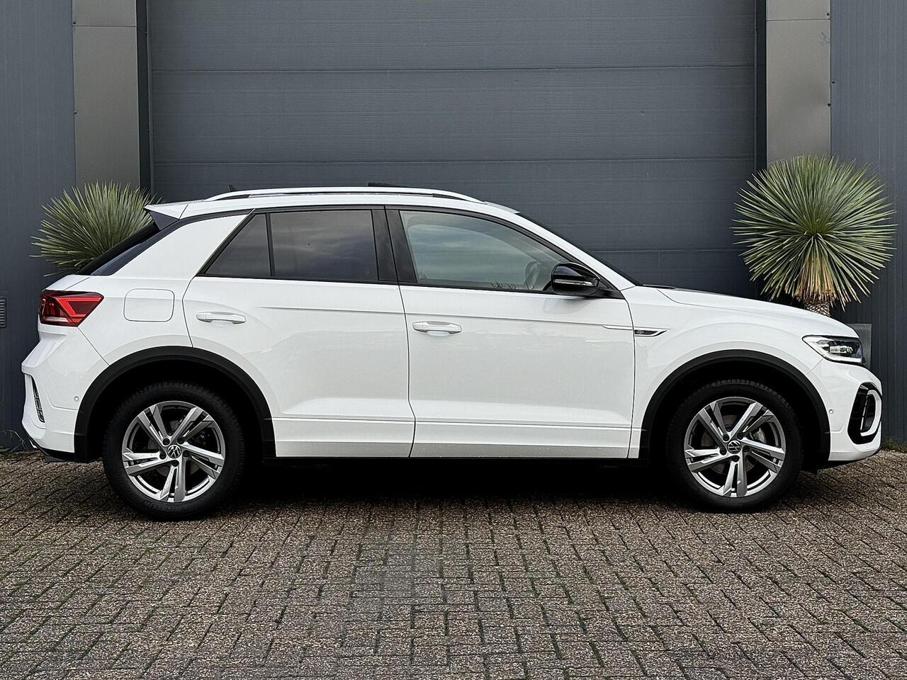 Volkswagen T-Roc 1.5 TSI 3x R-Line Pano/Automaat/Keyless/Led
