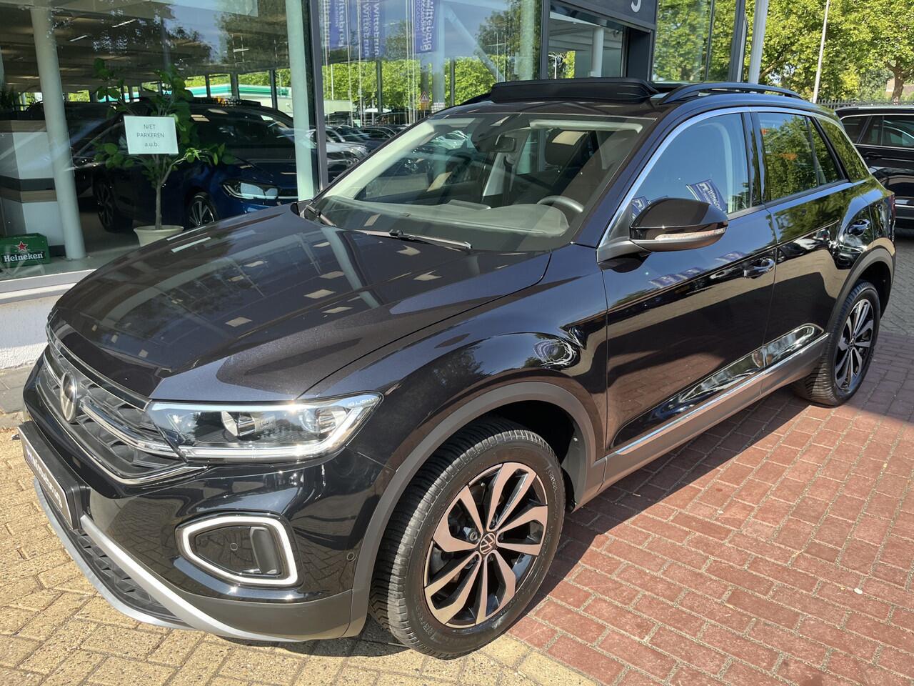 Volkswagen T-Roc 1.5 TSI Style / Virtual cockpit pro / Panorama dak / Led Plus verlichting / Carplay