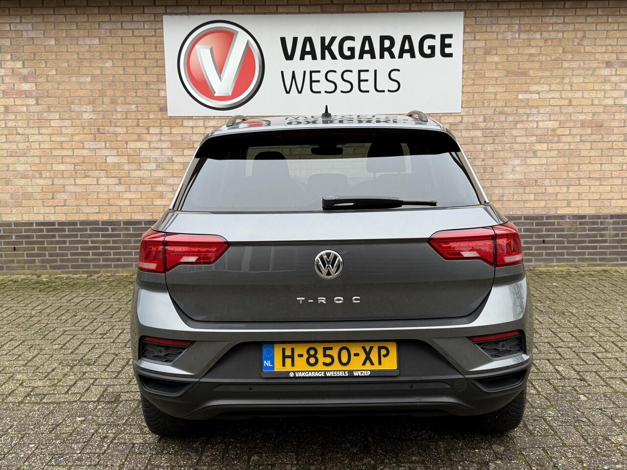 Volkswagen T-Roc 1.0 TSI Style | LM | Clima | PDC |