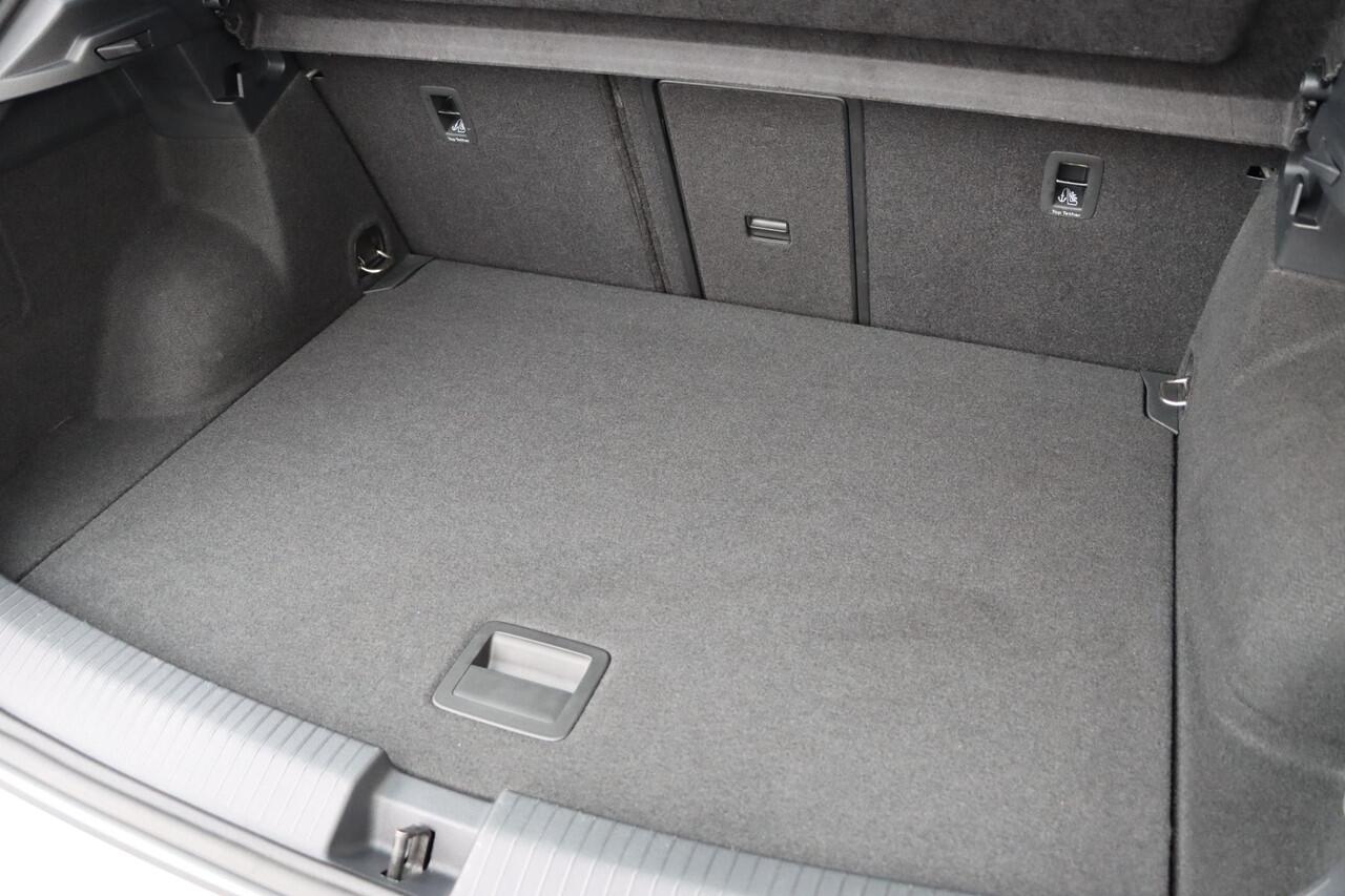 Volkswagen T-Roc 1.5 TSI R-Line