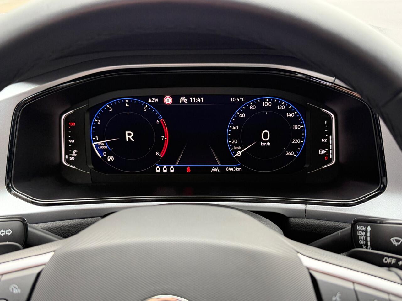 Volkswagen T-Roc 1.5 TSI 150pk DSG Style | Trekhaak | Navi | IQ light | Adapt. Cruise | Rijklaar incl. garantie