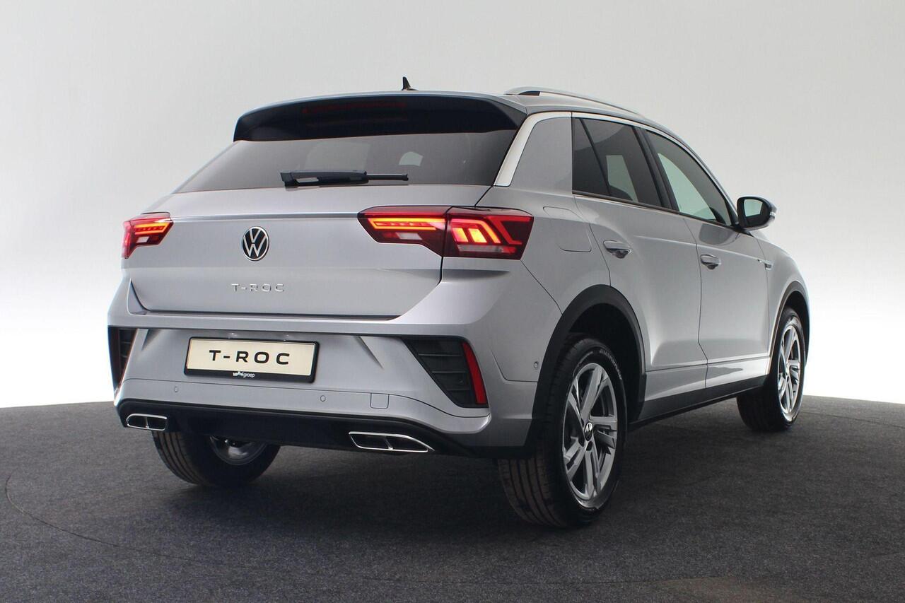 Volkswagen T-Roc R-Line Edition 1.5 TSI 110 kW / 150 pk DSG | IQ Light | Camera | Park Assist | Keyless | 17 inch