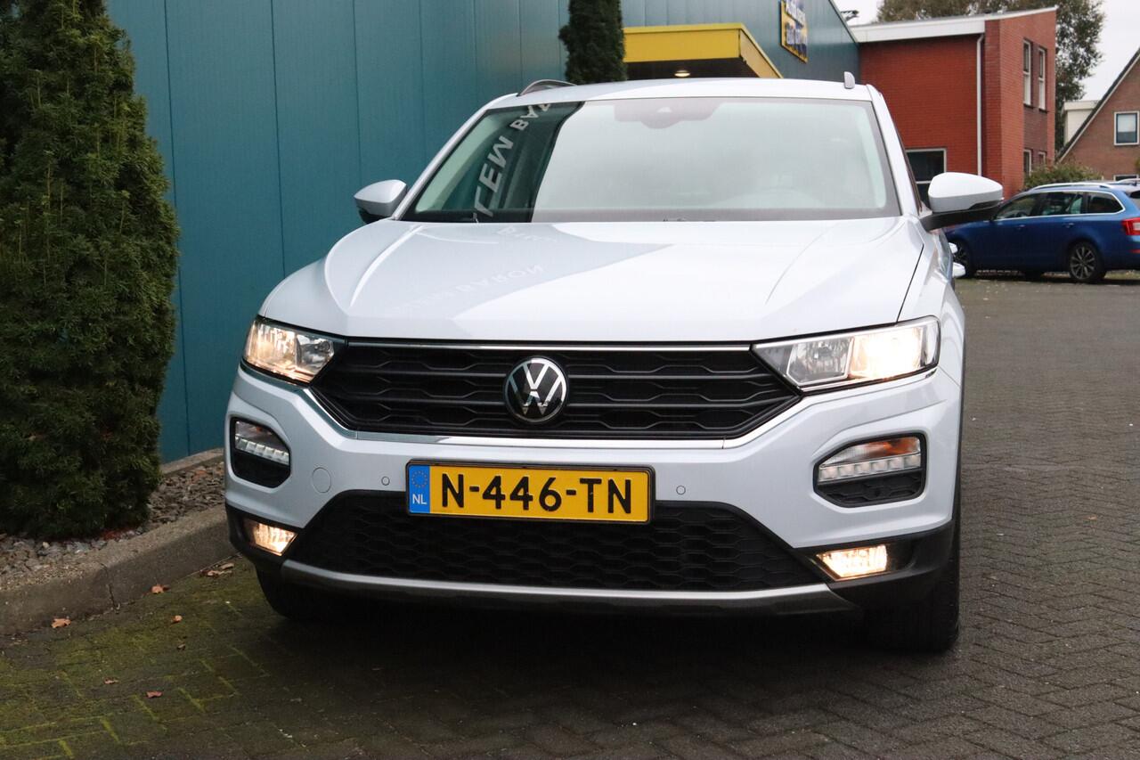 Volkswagen T-Roc 1.5 TSI Style DSG AUT. CARPLAY|TREKH|ADAPT.CRUISE|NAV|PDC|LMV|ECC 1'EIG