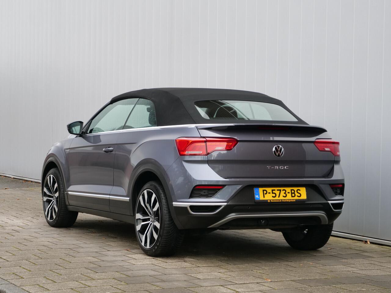 Volkswagen T-Roc Cabrio 1.0 TSI 110pk Style Navigatie / 19 Inch / Stoelverwarming / Trekhaak