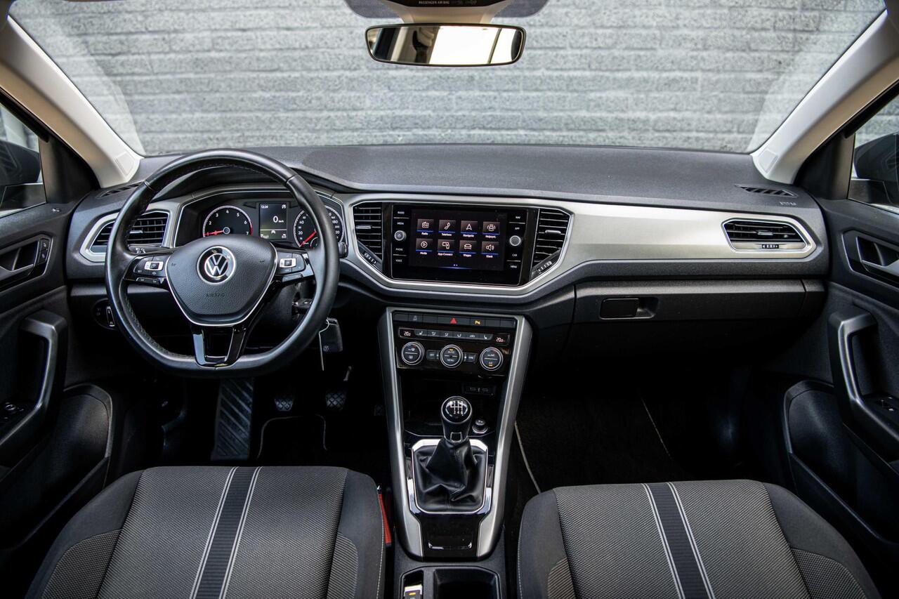 Volkswagen T-Roc 1.0 TSi 110 pk Style | Full LED | Trekhaak | Winter