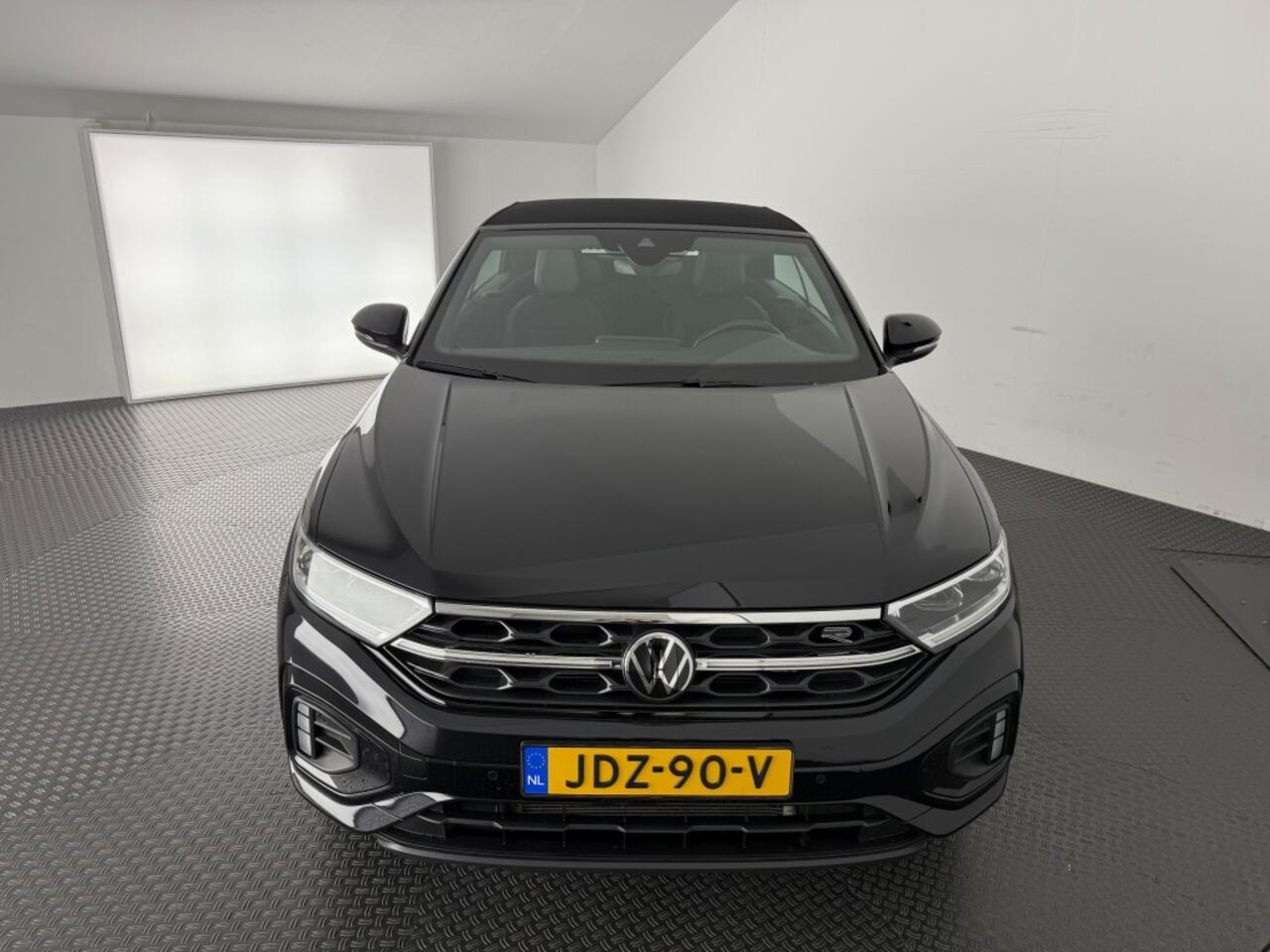 Volkswagen T-Roc 1.5 TSI R-Line Leer/navi/adap.cruise/winterset