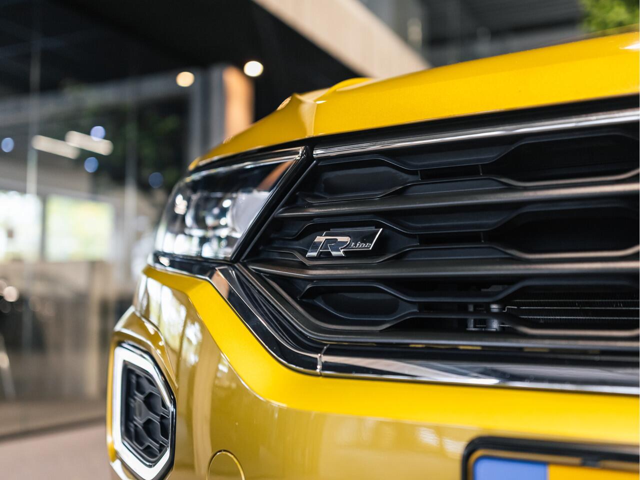 Volkswagen T-Roc Cabrio 1.5 TSI R-Line Automaat Navigatie | Camera | Carplay/Android