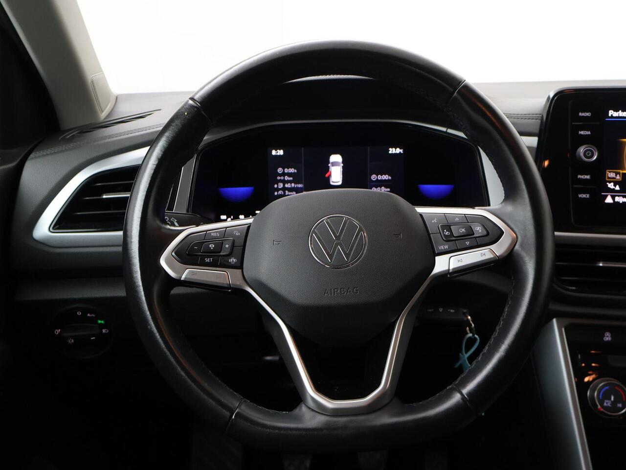 Volkswagen T-Roc 1.0 TSI Life | | 110 PK | Adaptive Cruise Control | Parkeersensoren | Apple CarPlay/ Android Auto