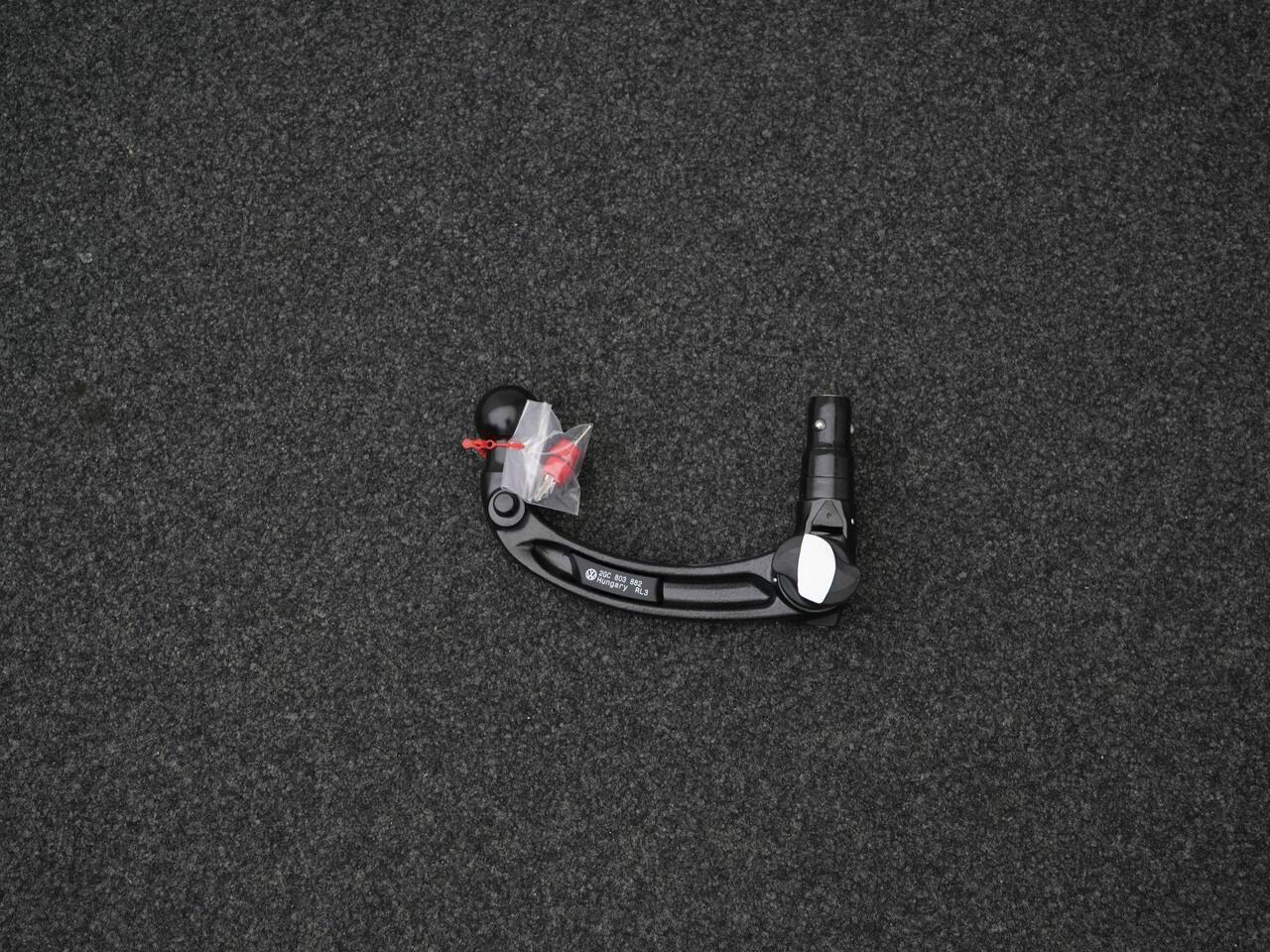 Volkswagen T-Roc Cabrio 1.5 TSI 150 pk DSG R-Line | Trekhaak | Stuur-/stoelverwarming | Navigatie | Parkeersensoren voor/achter