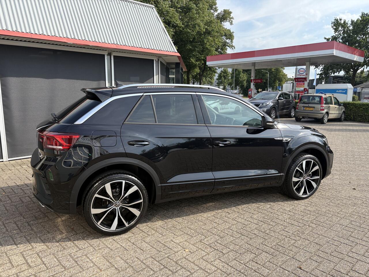 Volkswagen T-Roc 1.5 TSI R-Line Edition camera trekhaak 19 inch velgen NIEUW
