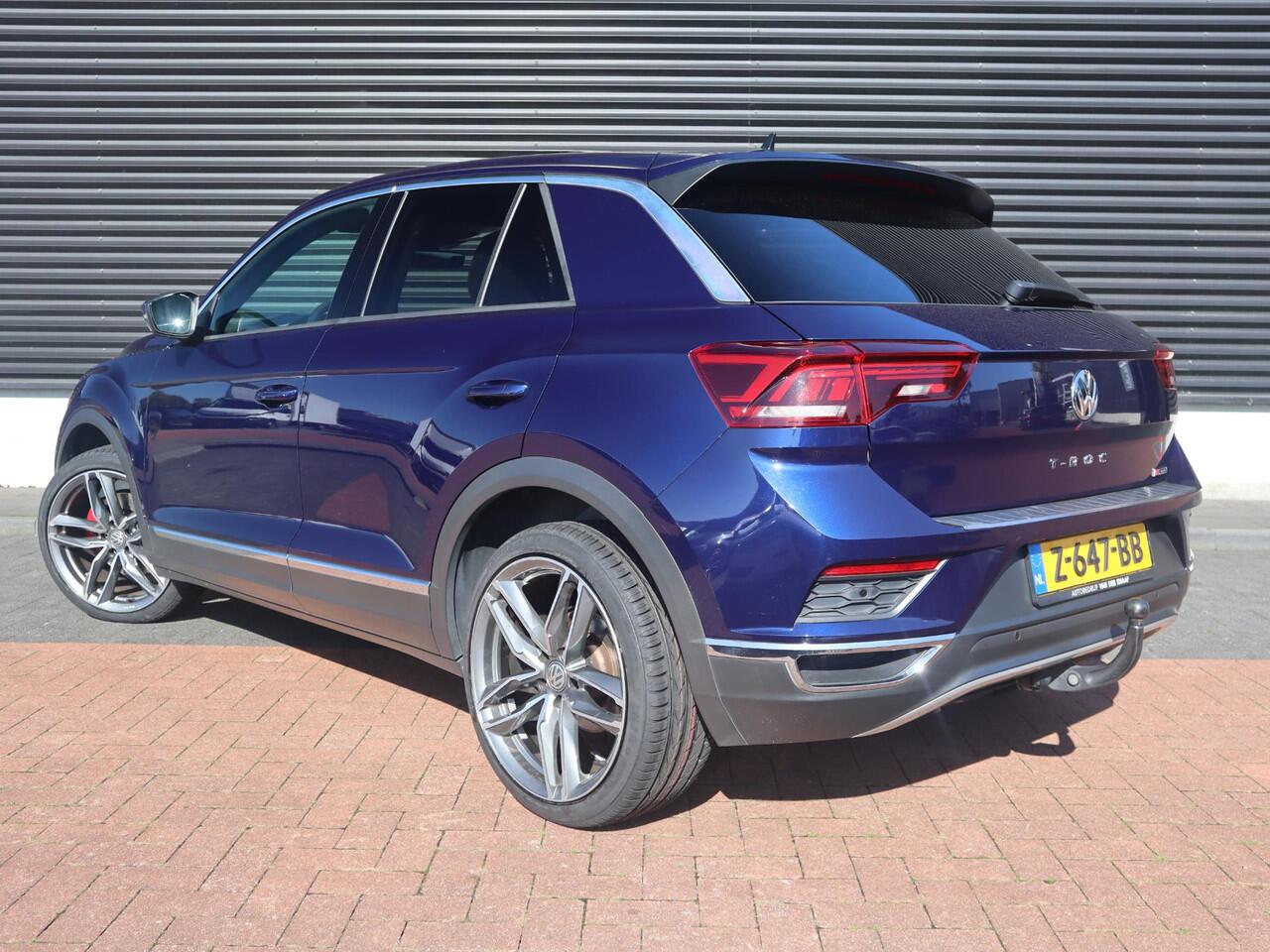 Volkswagen T-Roc 2.0 TSI 4Motion Sport | Cruise | Clima | Cruise | Carplay/Android auto | PDC | Navi 2026 |
