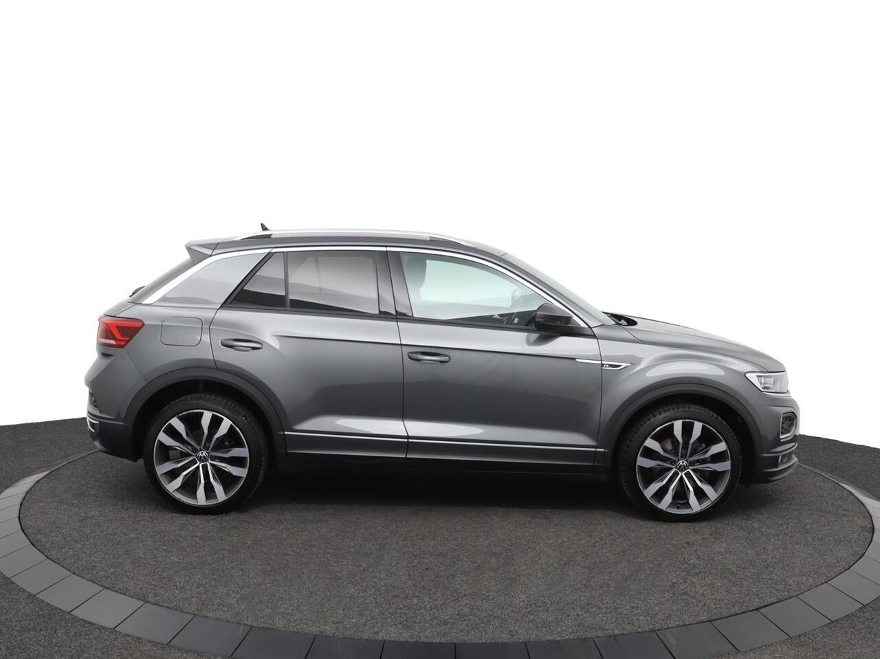 Volkswagen T-Roc 1.5 TSI Sport Business R | Parkeercamera | Navigatie | Elektrische achterklep