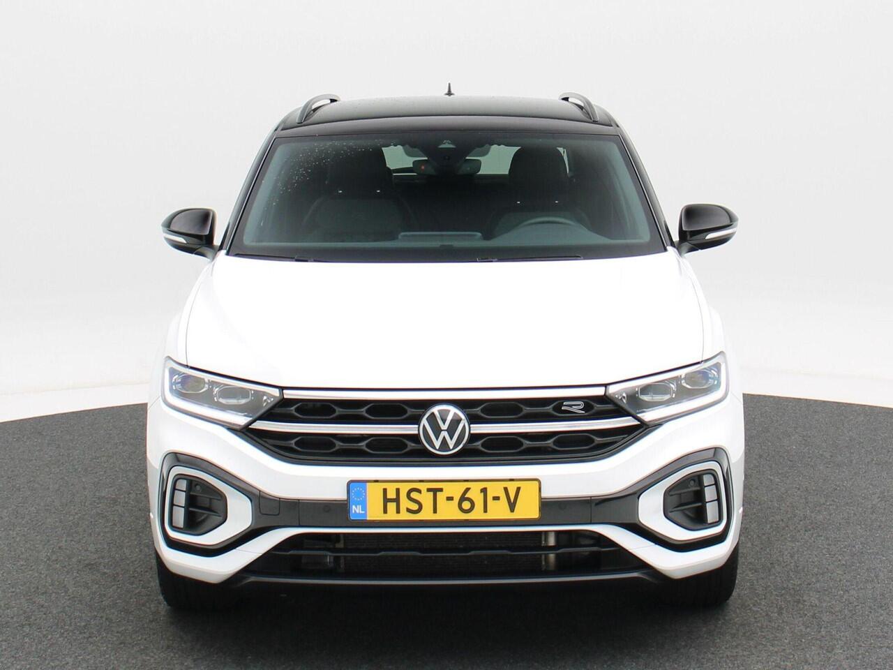 Volkswagen T-Roc 1.5 TSi 150 Pk Automaat R-Line Business+ | LED | Adaptive Cruise | Digitaal Dashboard | Navigatie | Climate Control | Parkeersensoren | Keyless | 18 Inch | 39.681 Km!!