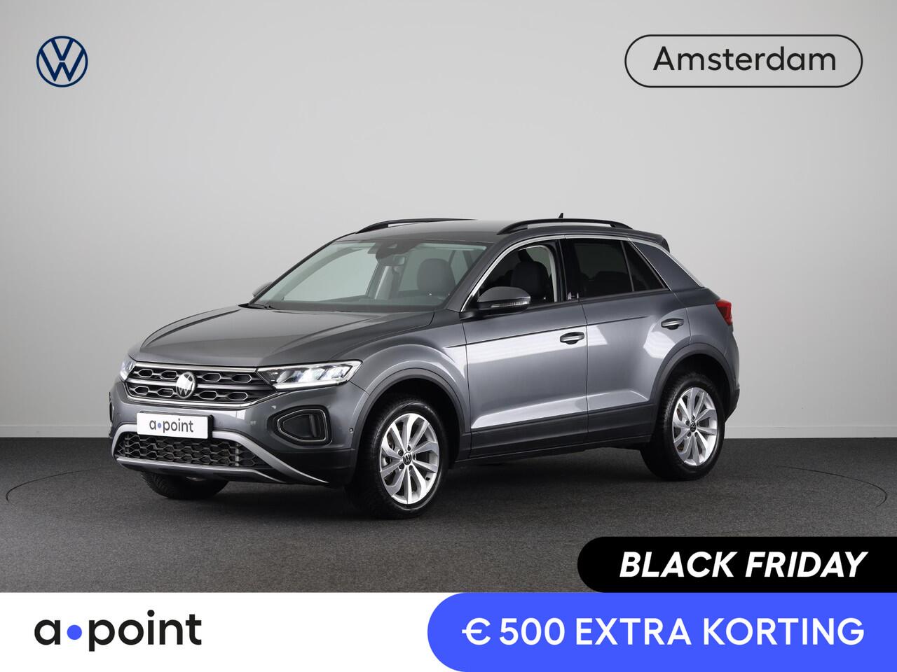 Volkswagen T-Roc 1.5 TSI Life Edition 150 PK DSG | Private lease vanaf ¤ 569,- pm | Navigatie | Parkeercamera | Keyless entry |
