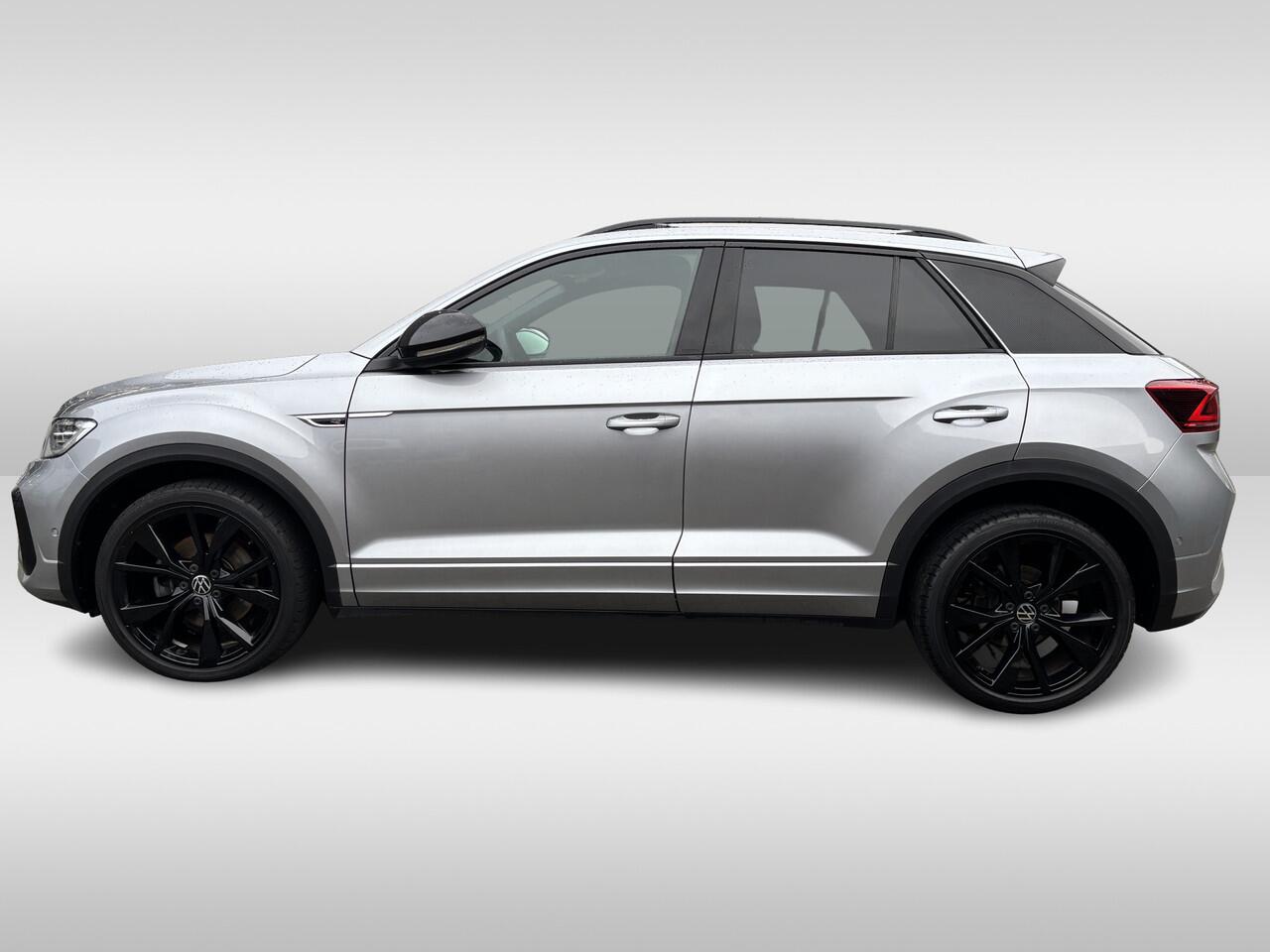 Volkswagen T-Roc 1.5 TSI 150pk R-Line Black Style DSG Automaat Panoramadak / IQ LED / Navigatie / Digital Cockpit / App-connect / Achterklep elektr.