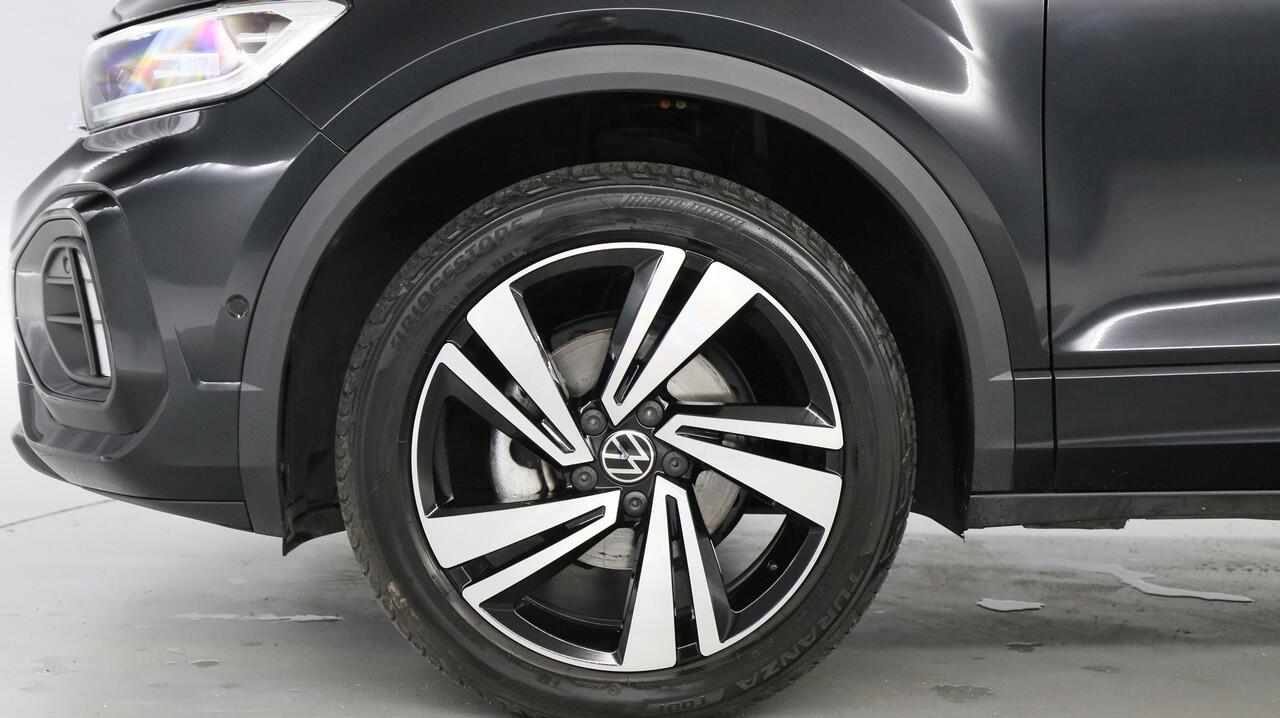 Volkswagen T-Roc 1.5 TSI 150pk R-Line Business DSG / Navigatie / Stoelverwarming / Camera