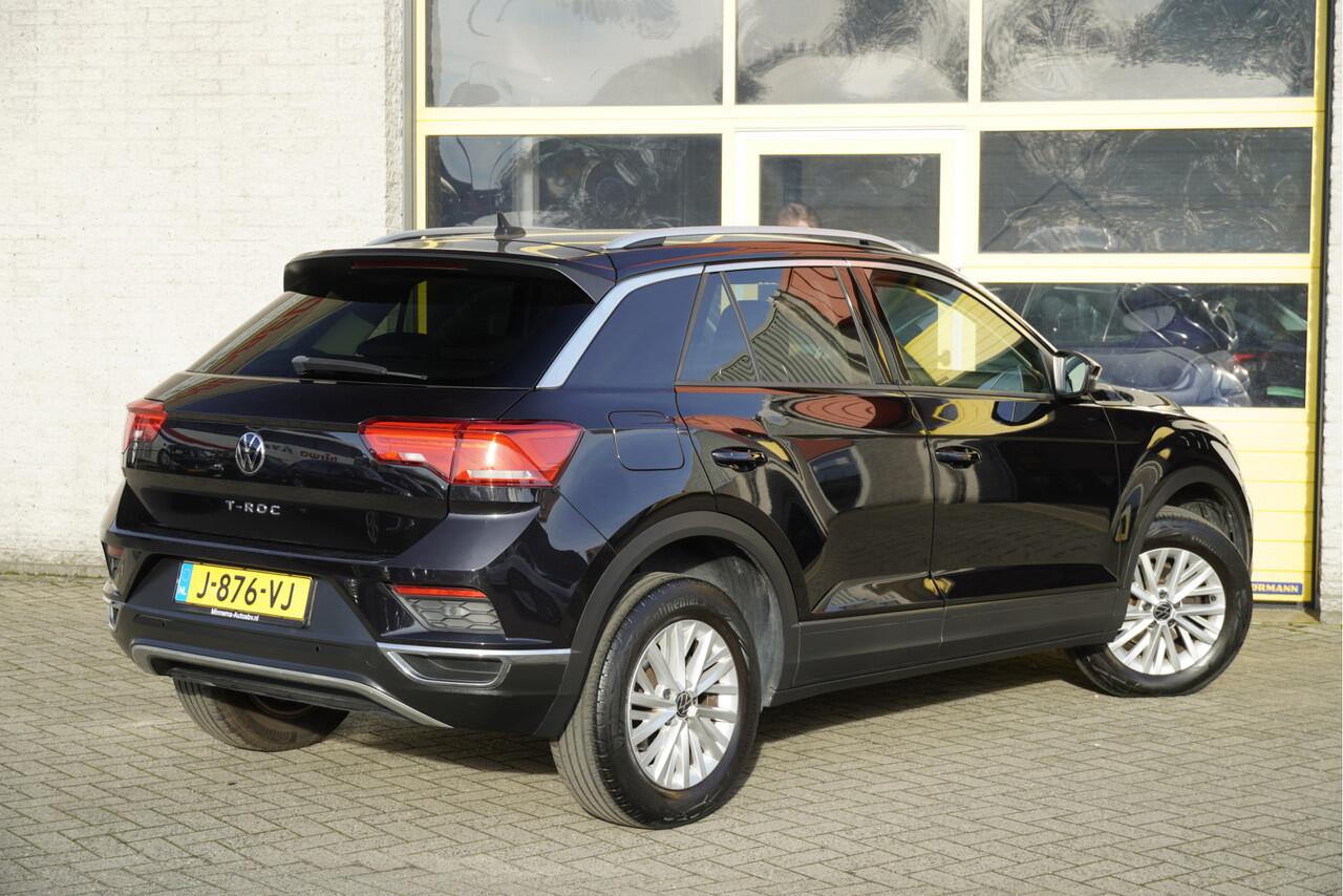 Volkswagen T-Roc 1.0 TSI Style Business BJ2020 Lmv 16" | Led | Pdc | Navi | Elek. achterklep | App-Connect | Virtual cockpit | Climate control | Cruise control | Extra getint glas