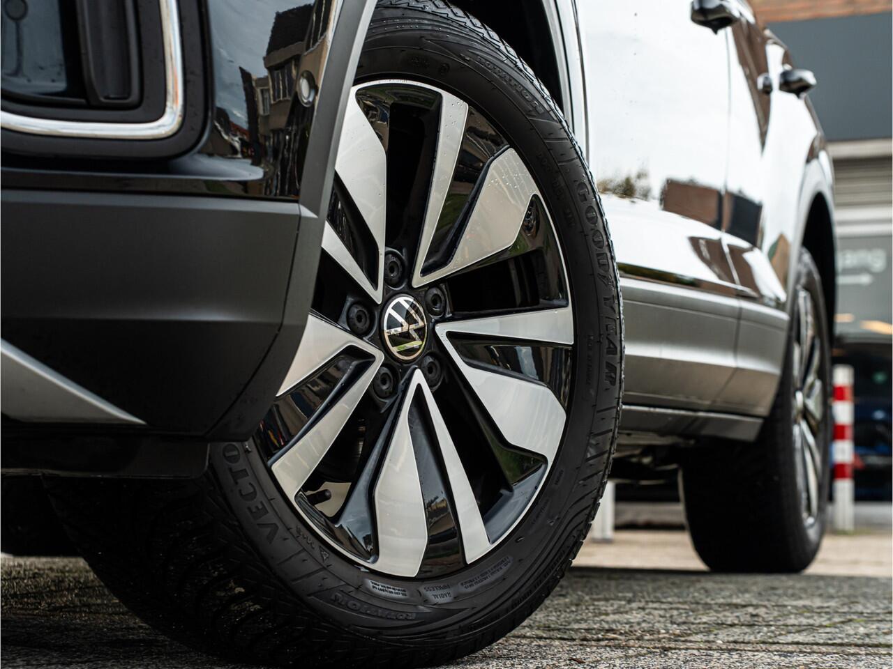 Volkswagen T-Roc 1.0 TSI Life Edition GOAL FULL LED STOELVERW VIRTUAL DASH PRIVACY GLASS ADAP CRUISE