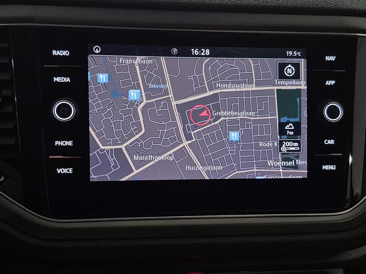 Volkswagen T-Roc 1.5 TSI Sport | Virtual Cockpit | Camera | Navigatie |